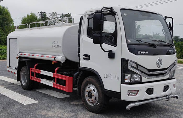 DLQ5071GSSCC6型洒水车
